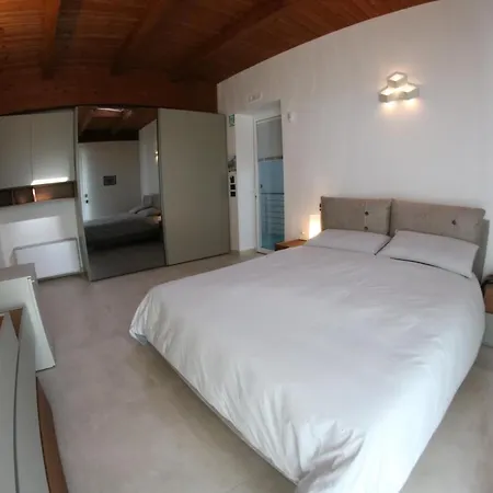 Mirko's House Bed & Breakfast Licata